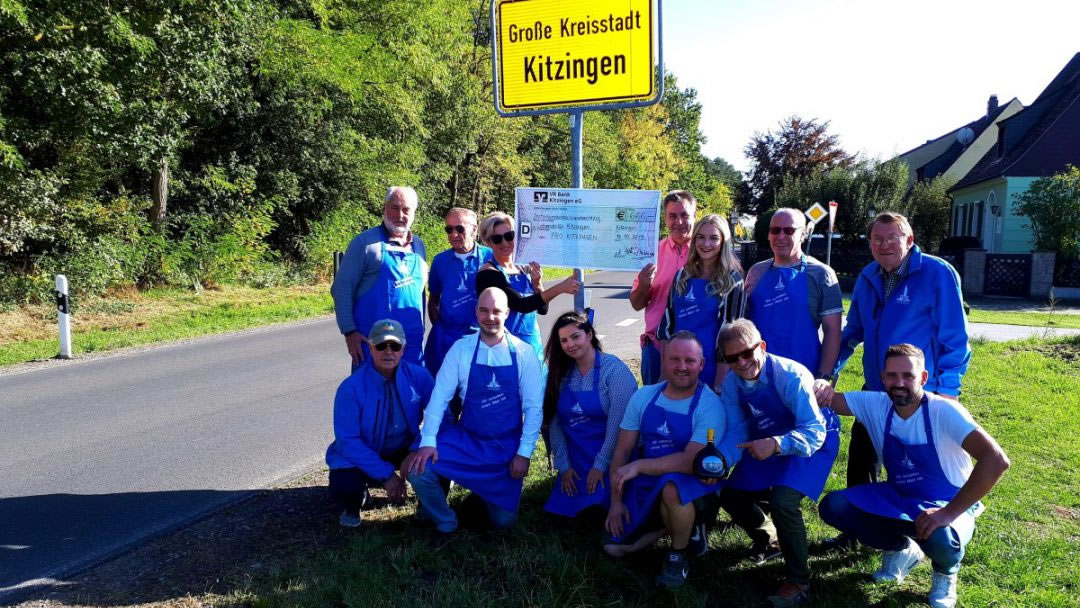 Spendenübergabe von Pro Kitzingen an Lebenshilfe